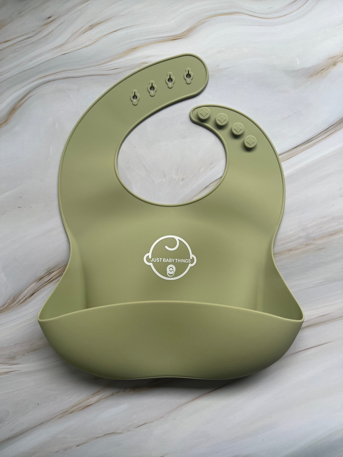 Dishwasher safe bib and easy to clean